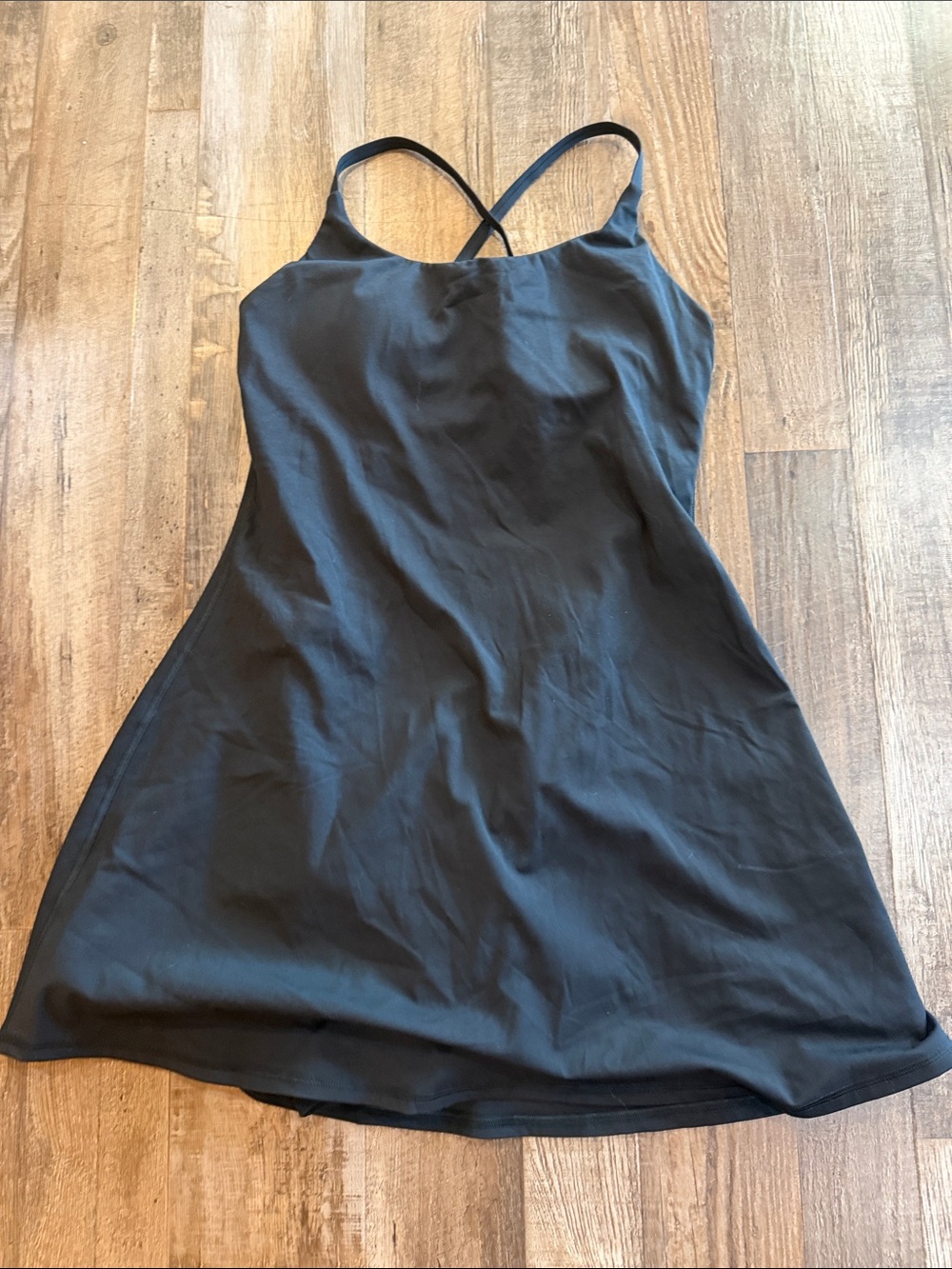 NWOT Halara Women's Black easy peasy Athletic  Dress with Cross-Back Straps Sz S